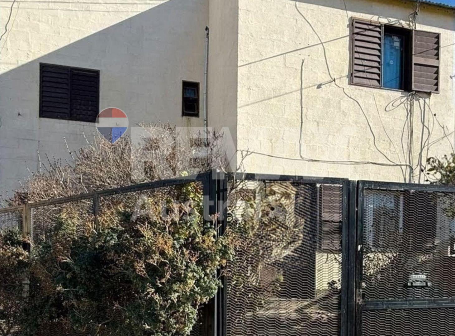 CASA DUPLEX 3 HABITACIONES EN VENTA EN ZONA SUR