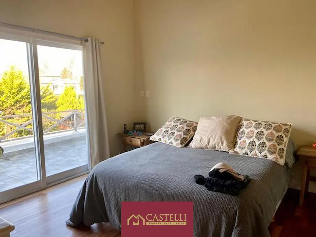 Casa 6 ambientes en Venta Pilar 5