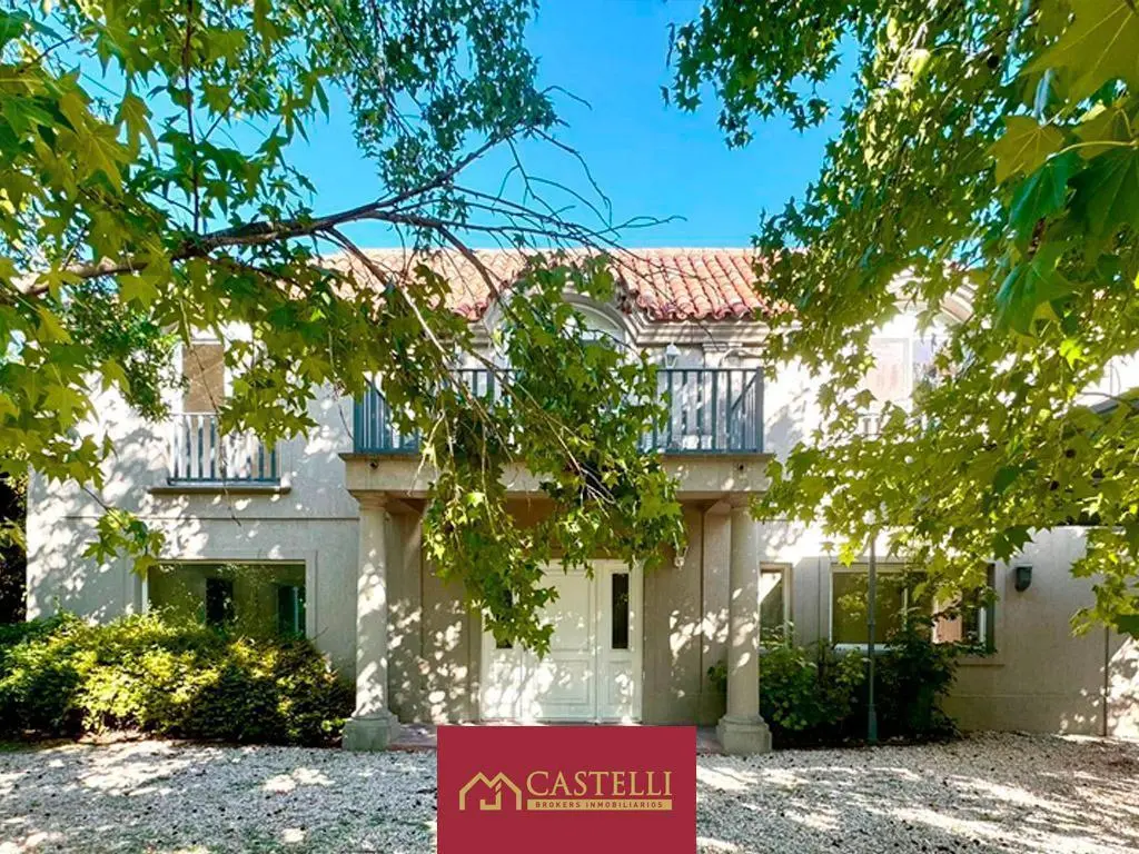 CASA EN VENTA AYRES DE PILAR 3