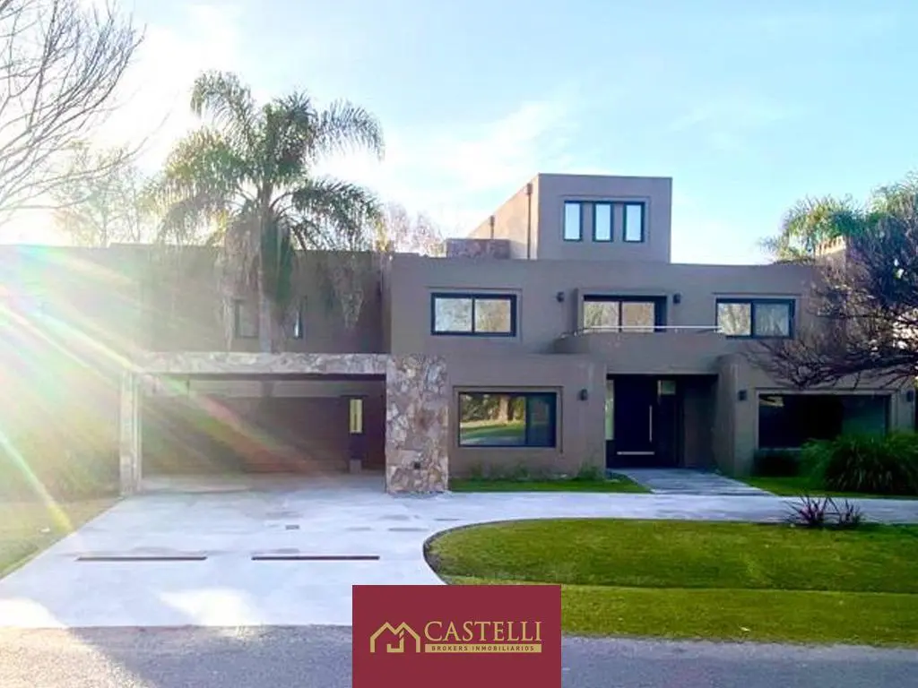 Casa en Venta en Ayres de Pilar 6 dormitorios 8
