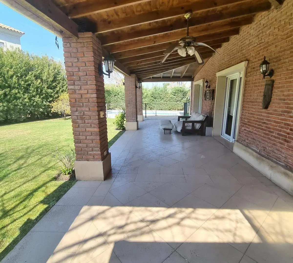 Casa en  Los Jazmines, Pilar del Este 3