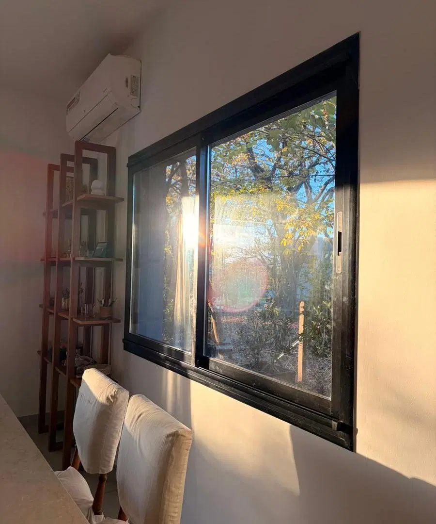 Casa en venta y alquiler en Santa Elena 4 ambientes 2