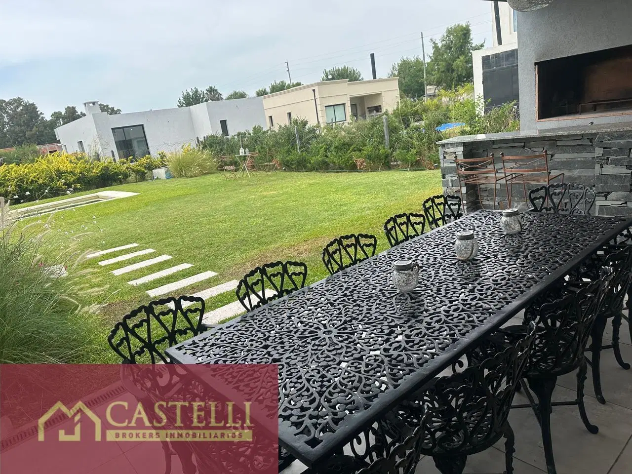 Casa en venta 4 ambientes en Santa Elisa 2