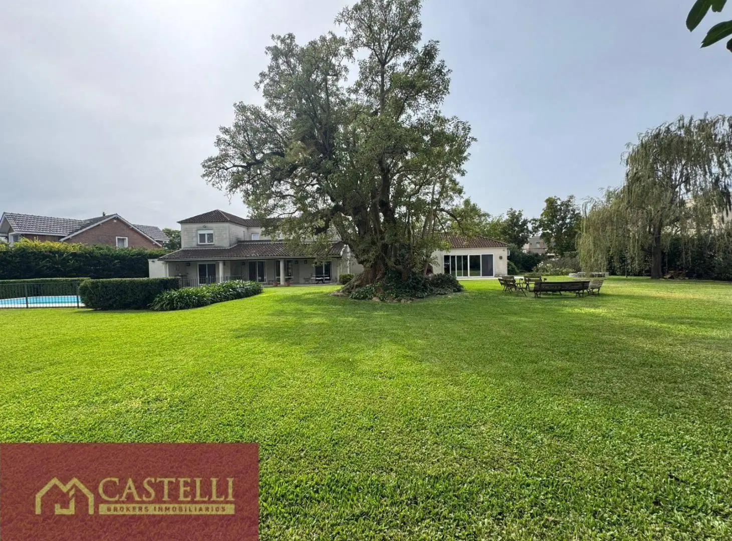 Casa en venta de 7 ambientes en Ayres de Pilar 3
