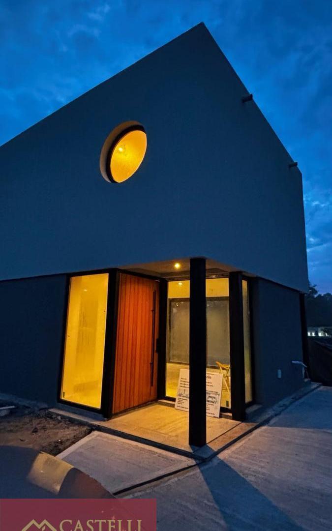 Casa en venta 4 ambientes en Santa Sofía