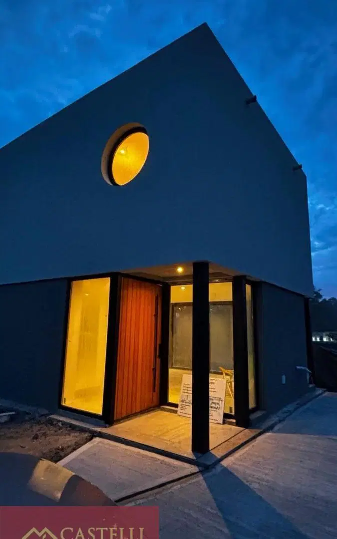Casa en venta 4 ambientes en Santa Sofía 3