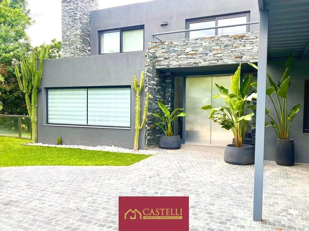 CASA EN VENTA EN AYRES DE PILAR 3