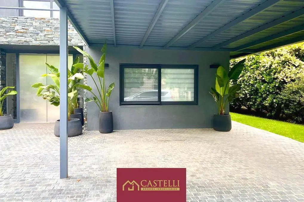 CASA EN VENTA EN AYRES DE PILAR 1