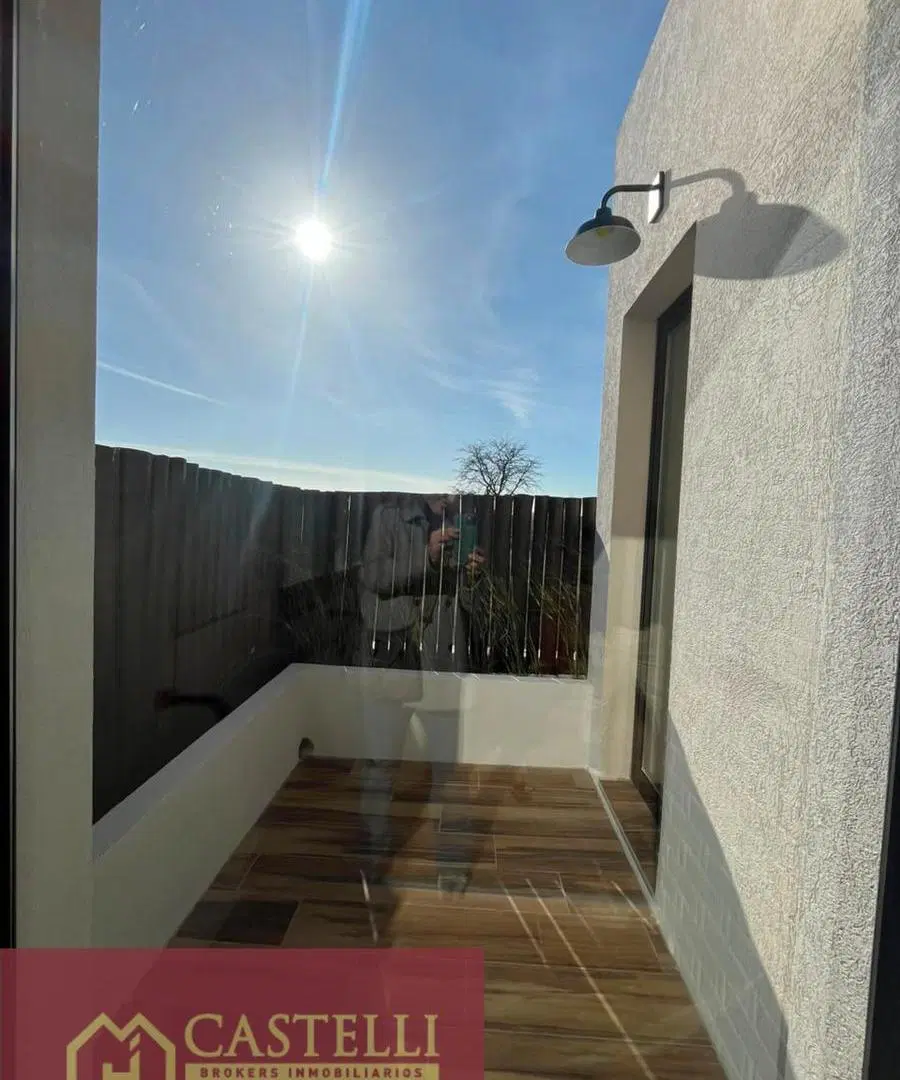 Casa en venta 5 ambientes en Pilara 8