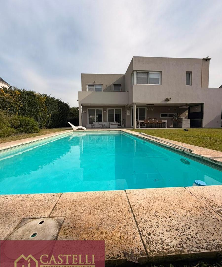 Foto de Casa en venta de 4 ambientes en La Lomada De Pilar, imagen 3