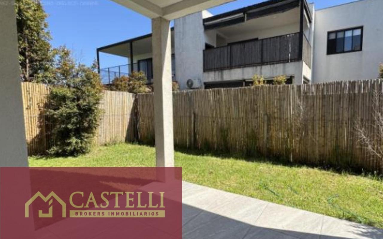 Foto de Departamento 2 ambientes Pb con jardín y parrilla, Alquiler en Pilar, imagen 2