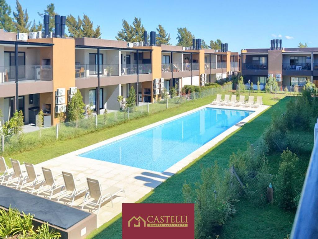 Foto de Departamento 2 ambientes Pb con jardín y parrilla, Venta en Pilar, imagen 2