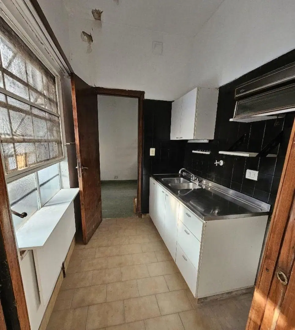 Venta en block casa y departamento 3 ambientes Olivos golf 4