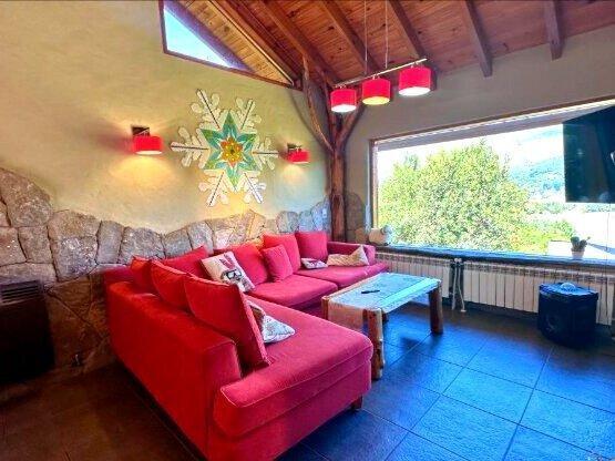 Foto de Vivir entre montañas y comodidad. Casa en barrio Cerrado con 4 dorm y, imagen 4