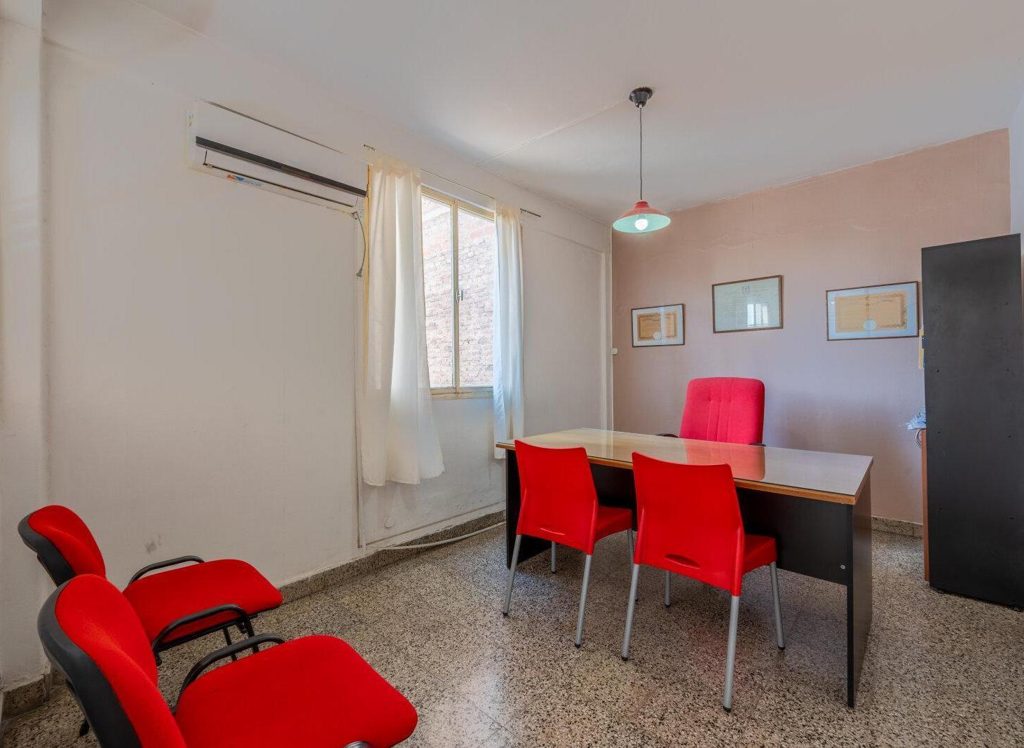 Foto de Venta o Alquiler 3 Oficinas con sala de espera, imagen 1