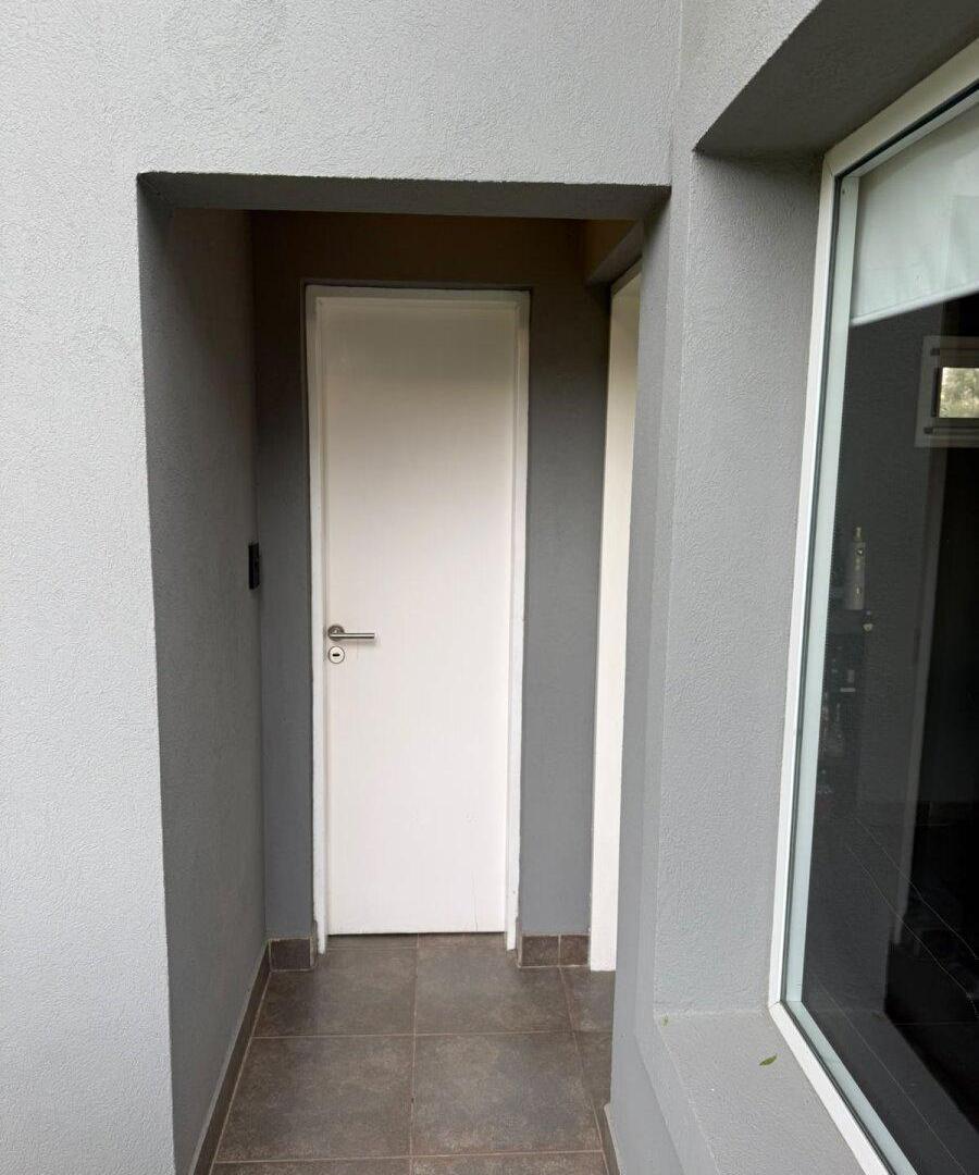 Foto de VENTA CASA DE UNA SOLA PLANTA-BARRIO CERRADO CAUSANA-AUT. CORDOBA-VILLA, imagen 2