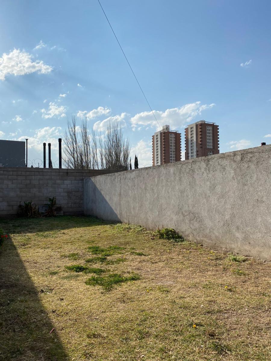 Dúplex de 2 Dorm. en Banda Norte 1