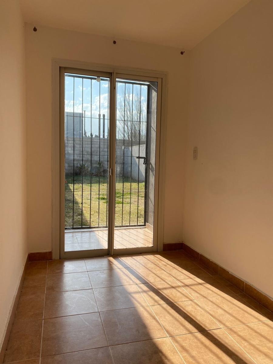 Dúplex de 2 Dorm. en Banda Norte 4
