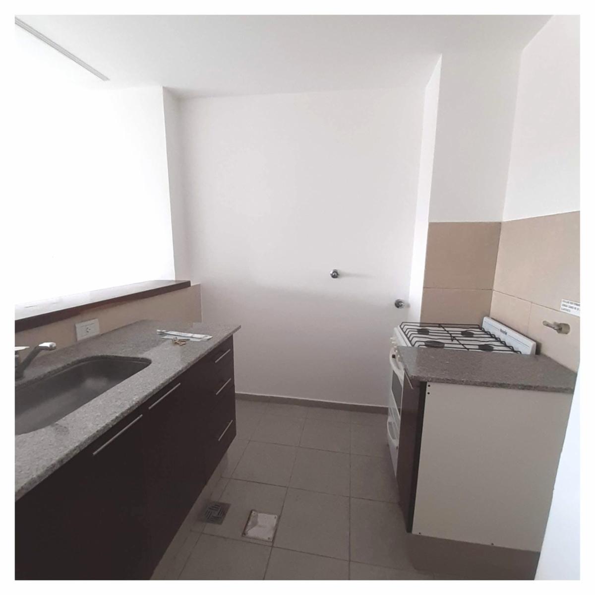 Monoambiente en Macrocentro a La Venta 4