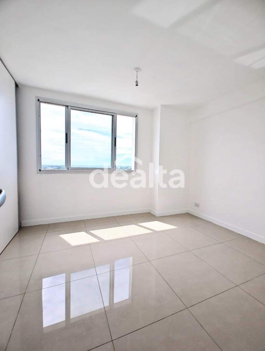 Departamento en Torre Insignia 3 4