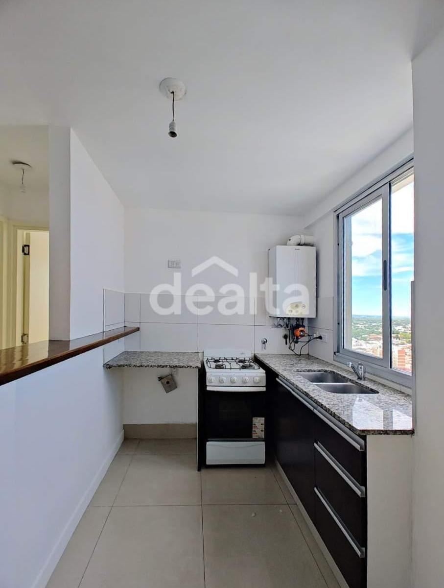 Departamento en Torre Insignia 3 1