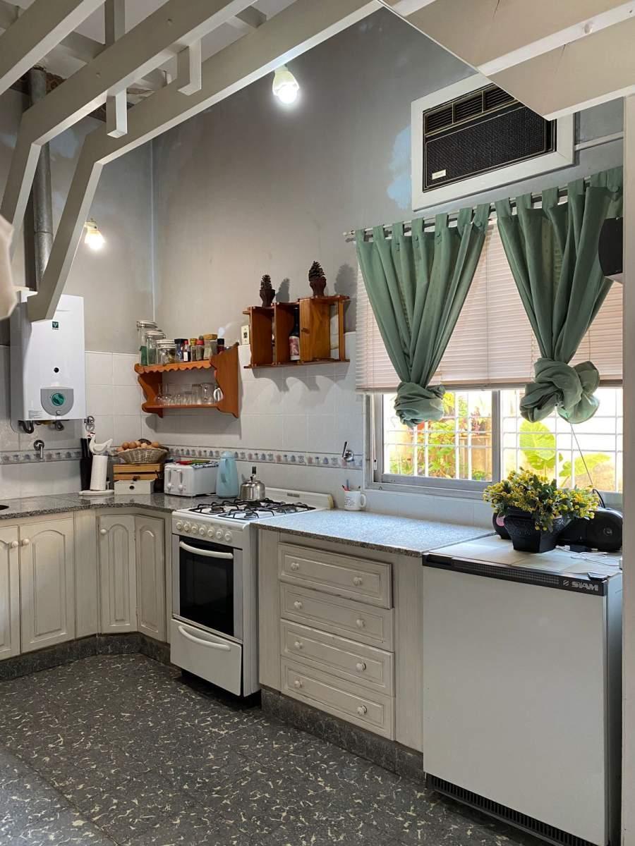 Casa con Departamento Interno en Venta 3