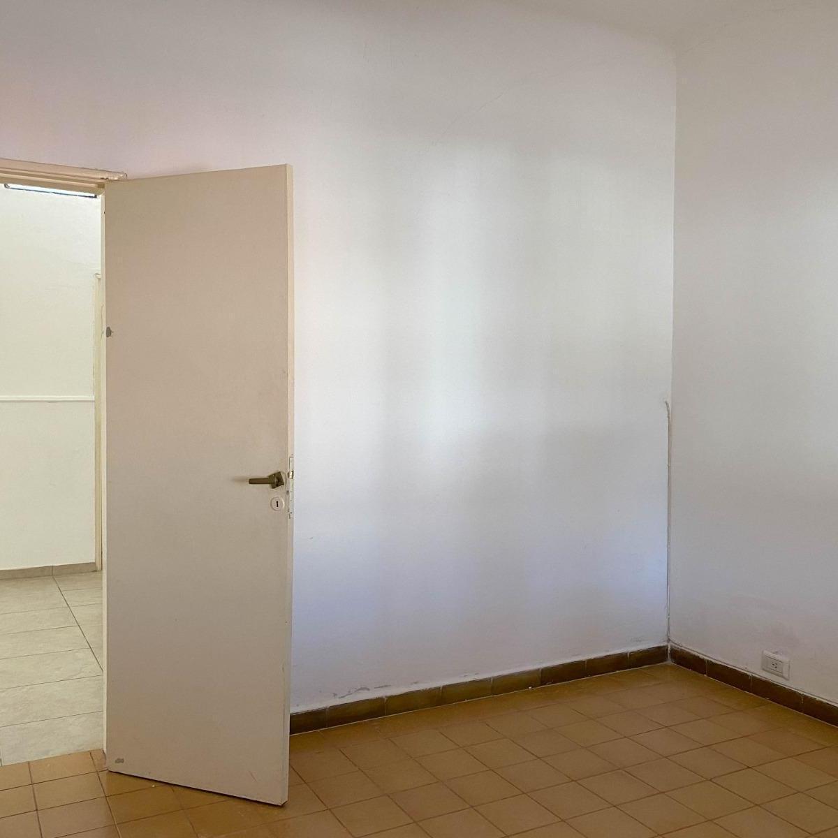 Casa en Venta 2 Dorm. con Garaje - Apto Crédito Bancor 1