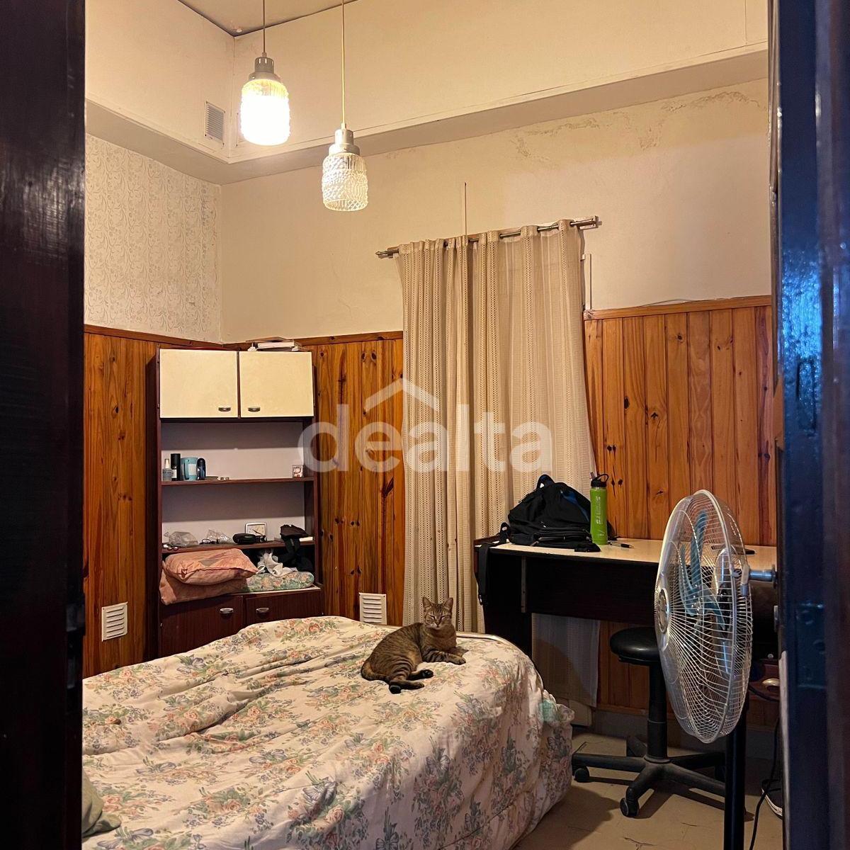 Casa a La Venta de 2 Dorm. con Galpón 3