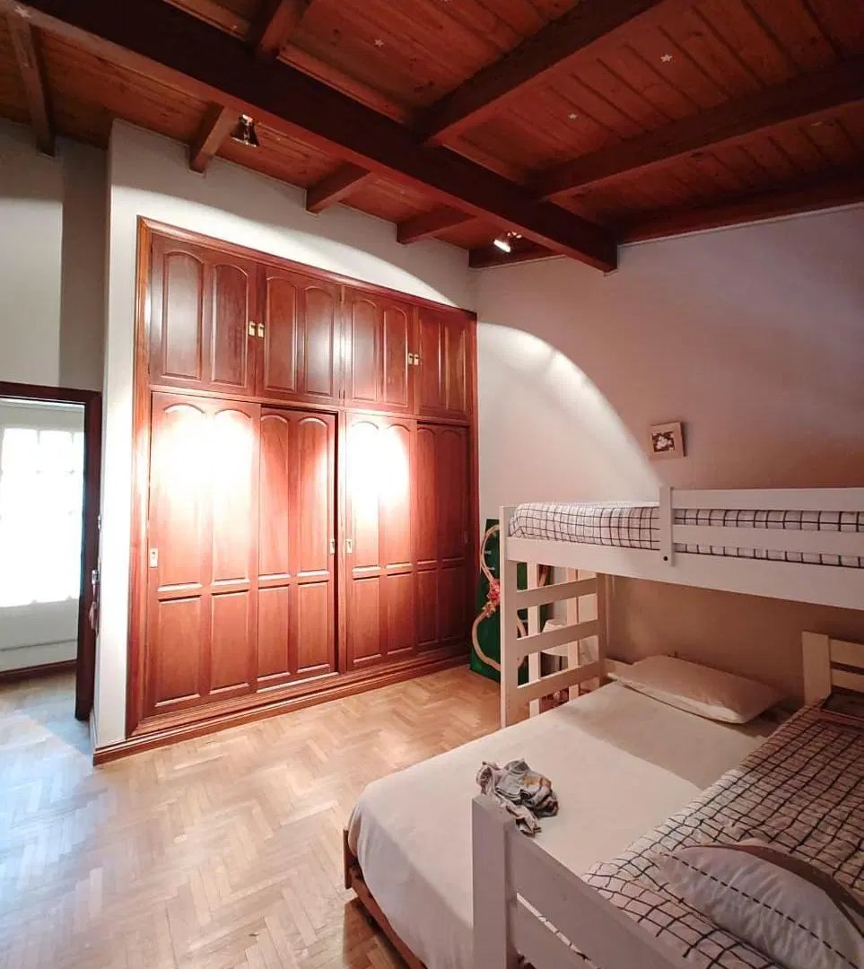 Casa 4 habitaciones en microcentro. 8