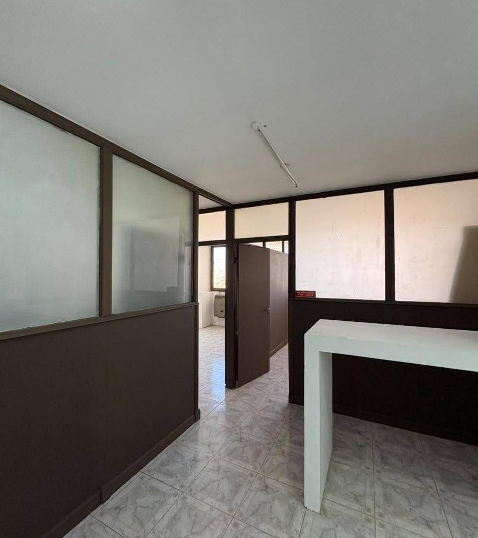 Foto de Oficina en alquiler CECIS II piso 8, imagen 4