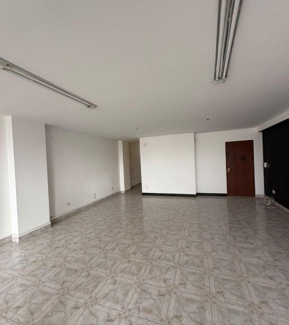 Foto de Oficina en alquiler- CECIS II piso 4, imagen 1