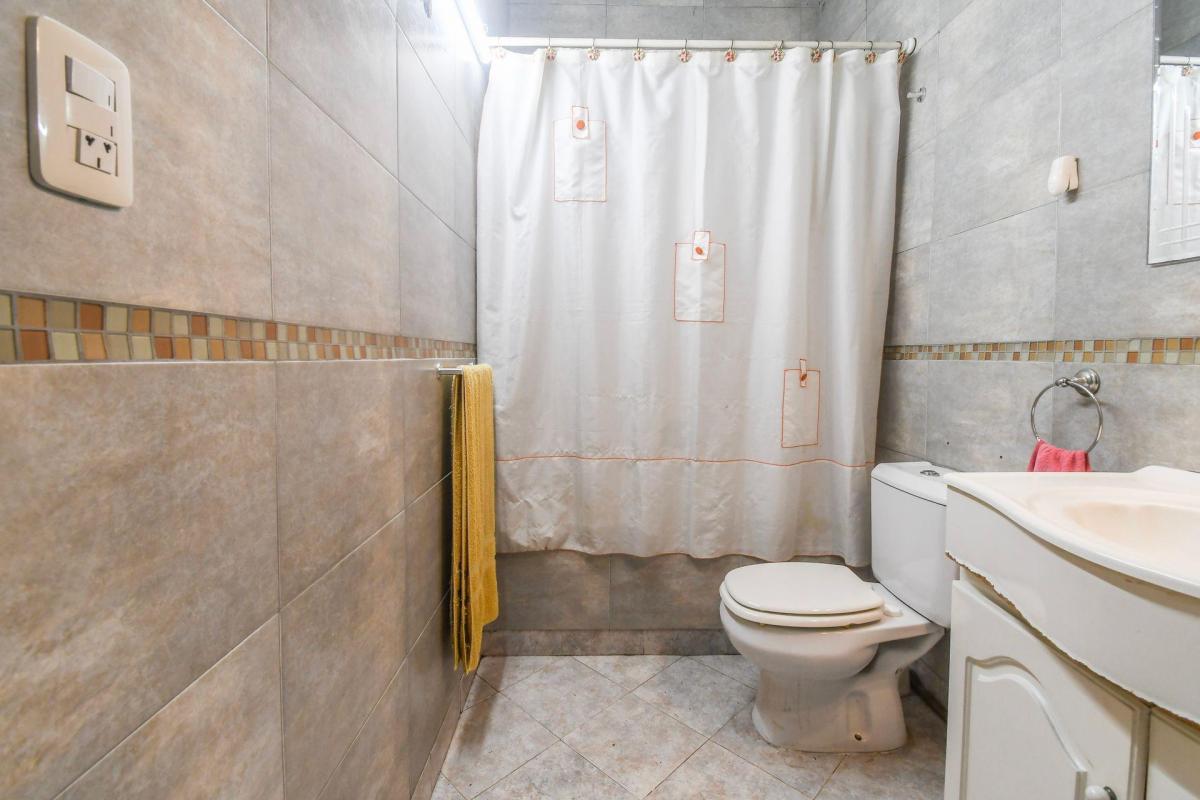 Hermosa Casa 4 Amb con Jardín y Quincho 1