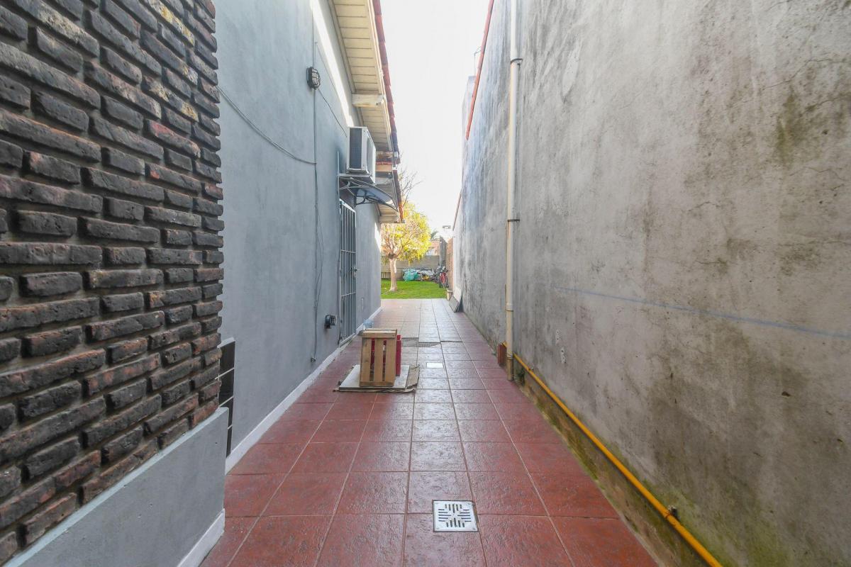 Hermosa Casa 4 Amb con Jardín y Quincho 2