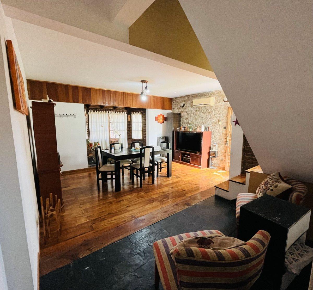 Venta PH Multifamiliar 5 Ambientes Villa Lynch 1