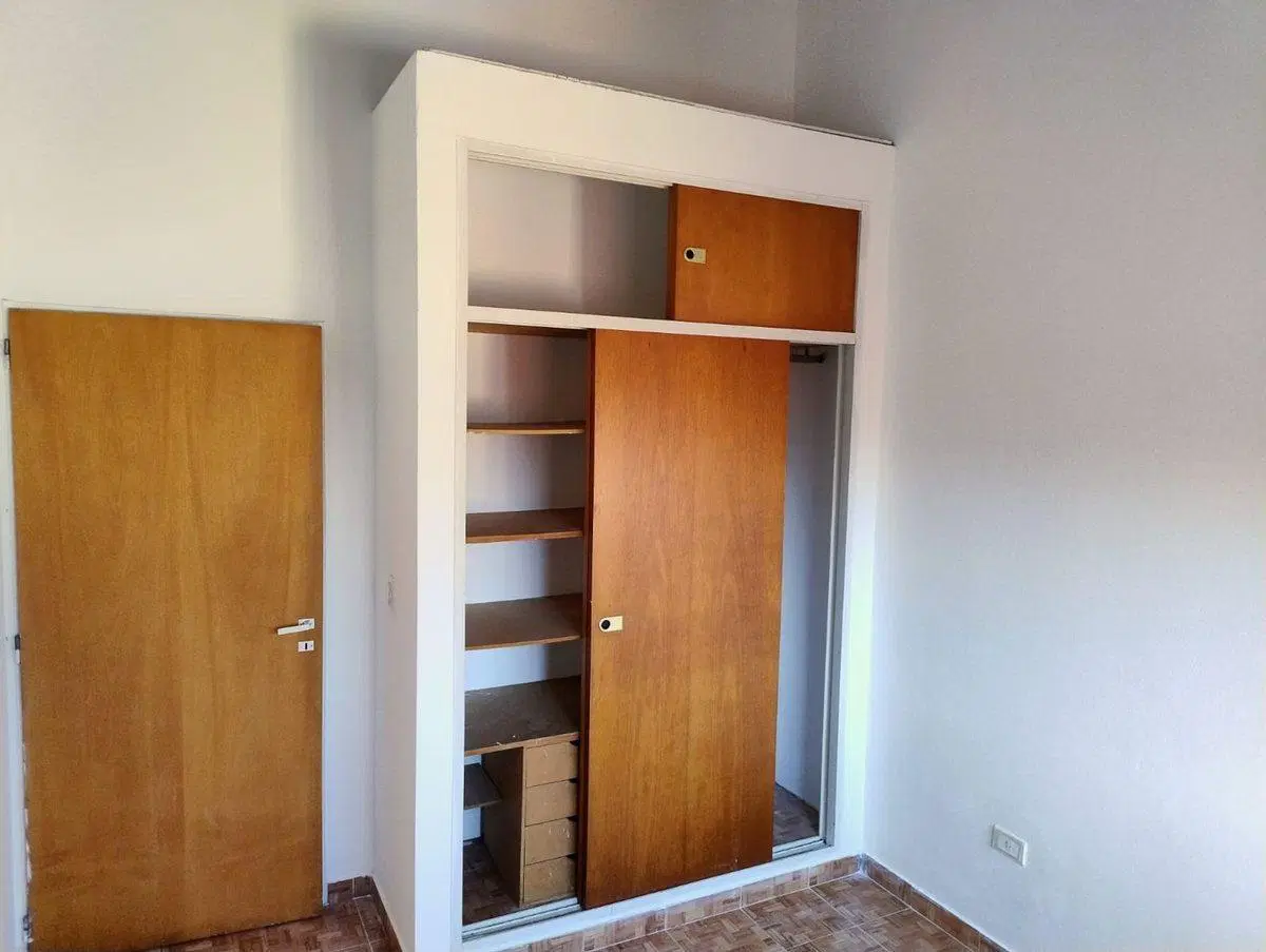 PH EN DUPLEX 2 AMB 1ER. PISO BALCON CONTRAFRENTE. 4