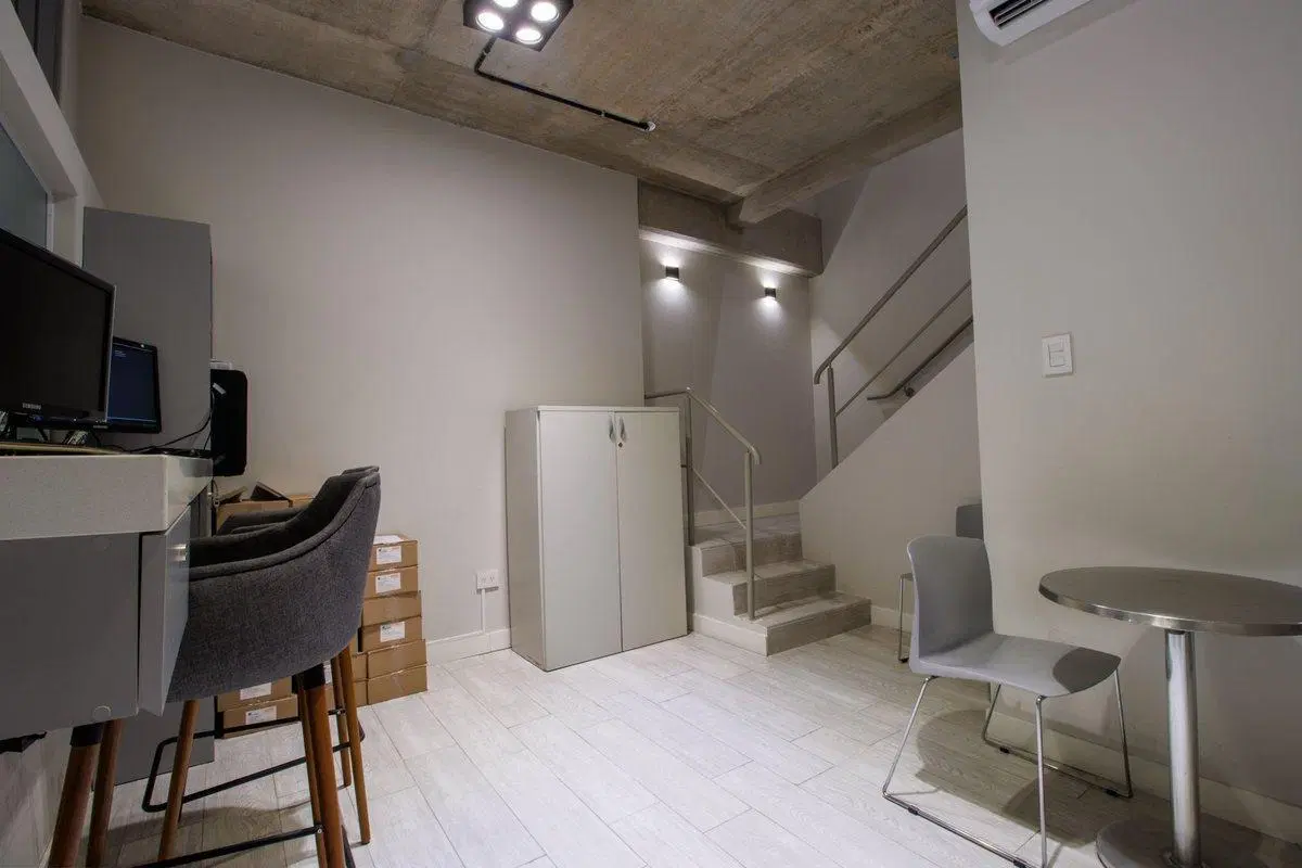 VENTA LOCAL COMERCIAL 5