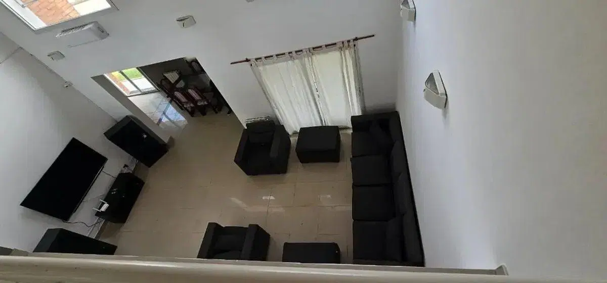 VENTA CASA 5 AMB 2 PISOS C/ PISCINA COUNTRY CUBE 4