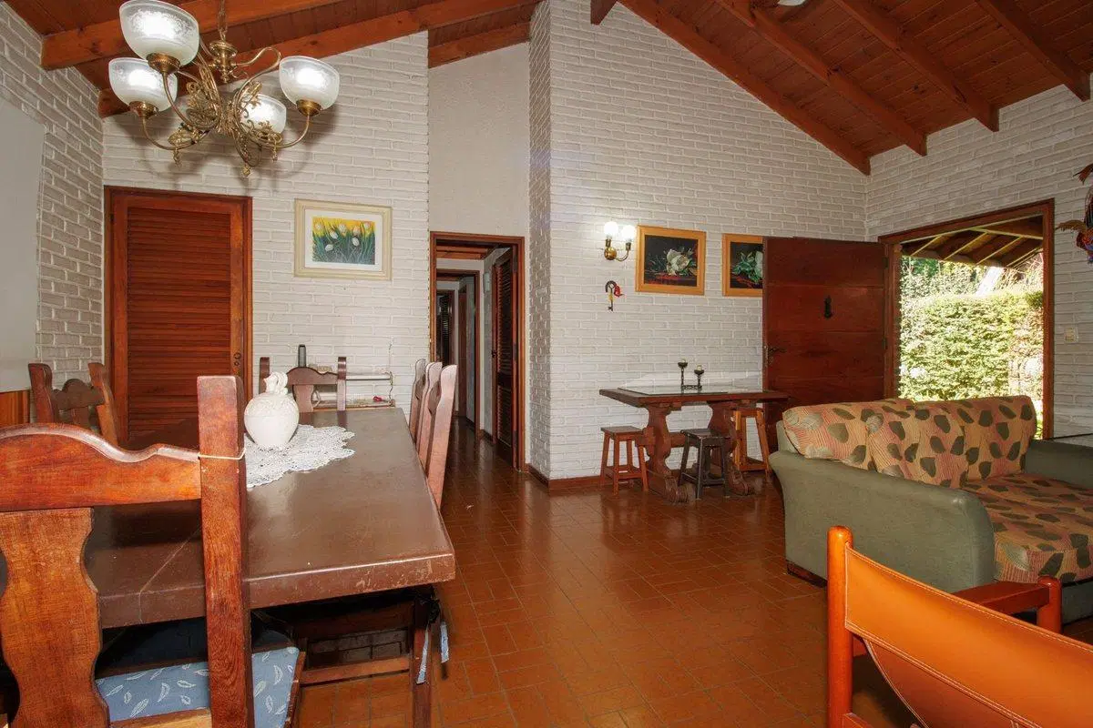 VENTA CASA 4 AMB. Maschwitz Club- Pileta-Parrilla 2