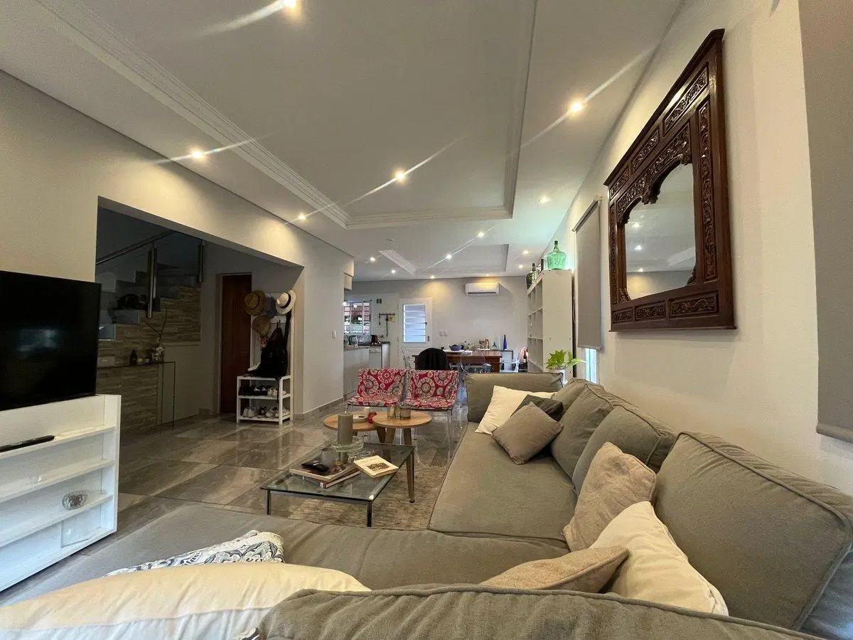 CASA DUPLEX 4 AMB. EN VILLA ADELINA A. CREDITO 4