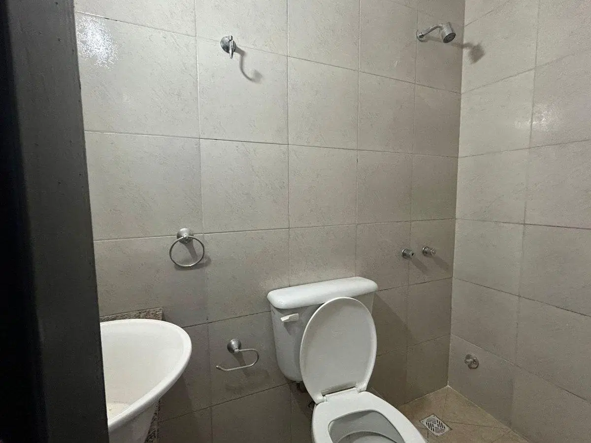 Monoambiente con balcón en Munro sin expensas 3