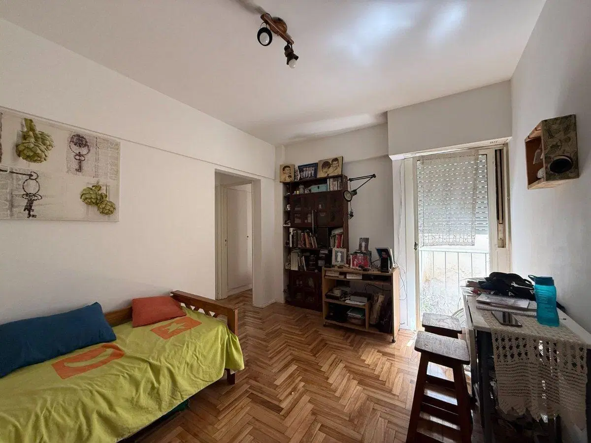 VENTA DEPTO 2 AMB EN BELGRANO 5