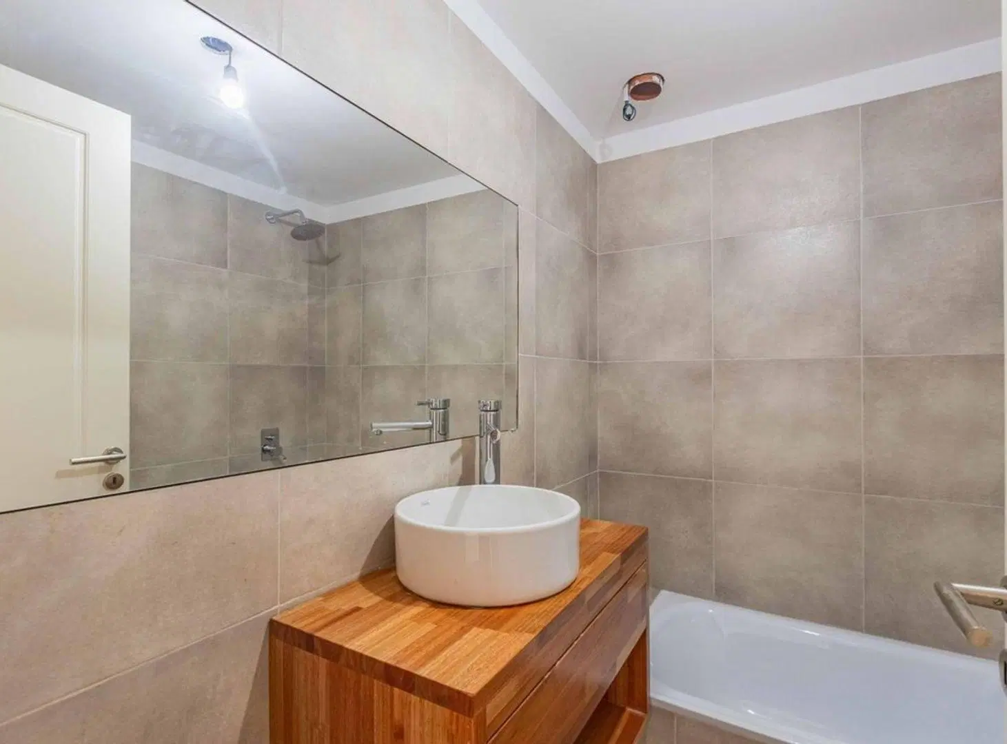 MODERNO DTO VENTA 2 AMB EN VILLA BOSCH 2