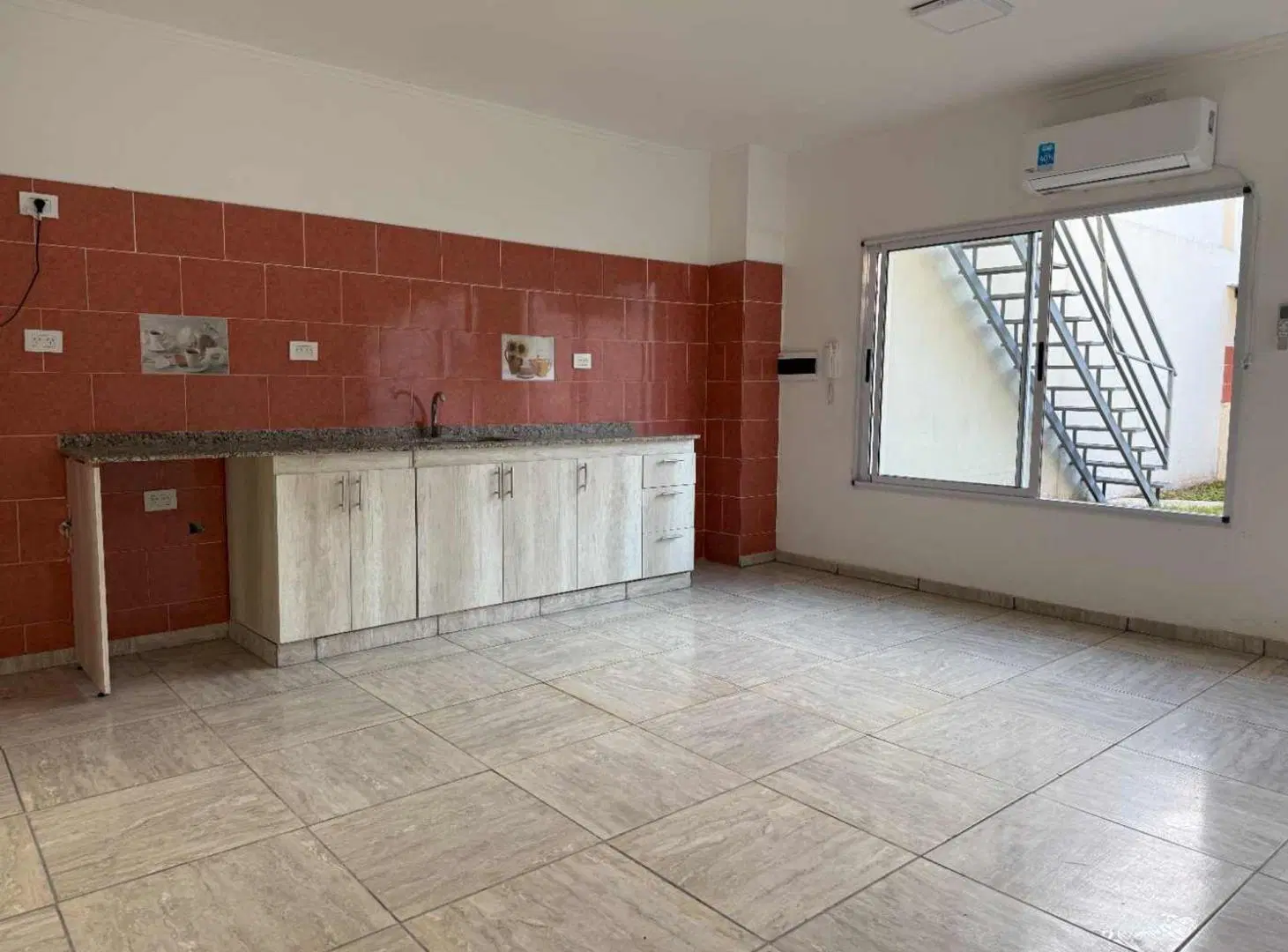 VENTA PH 2 AMBIENTES A ESTRENAR EN VILLA BOSCH 2