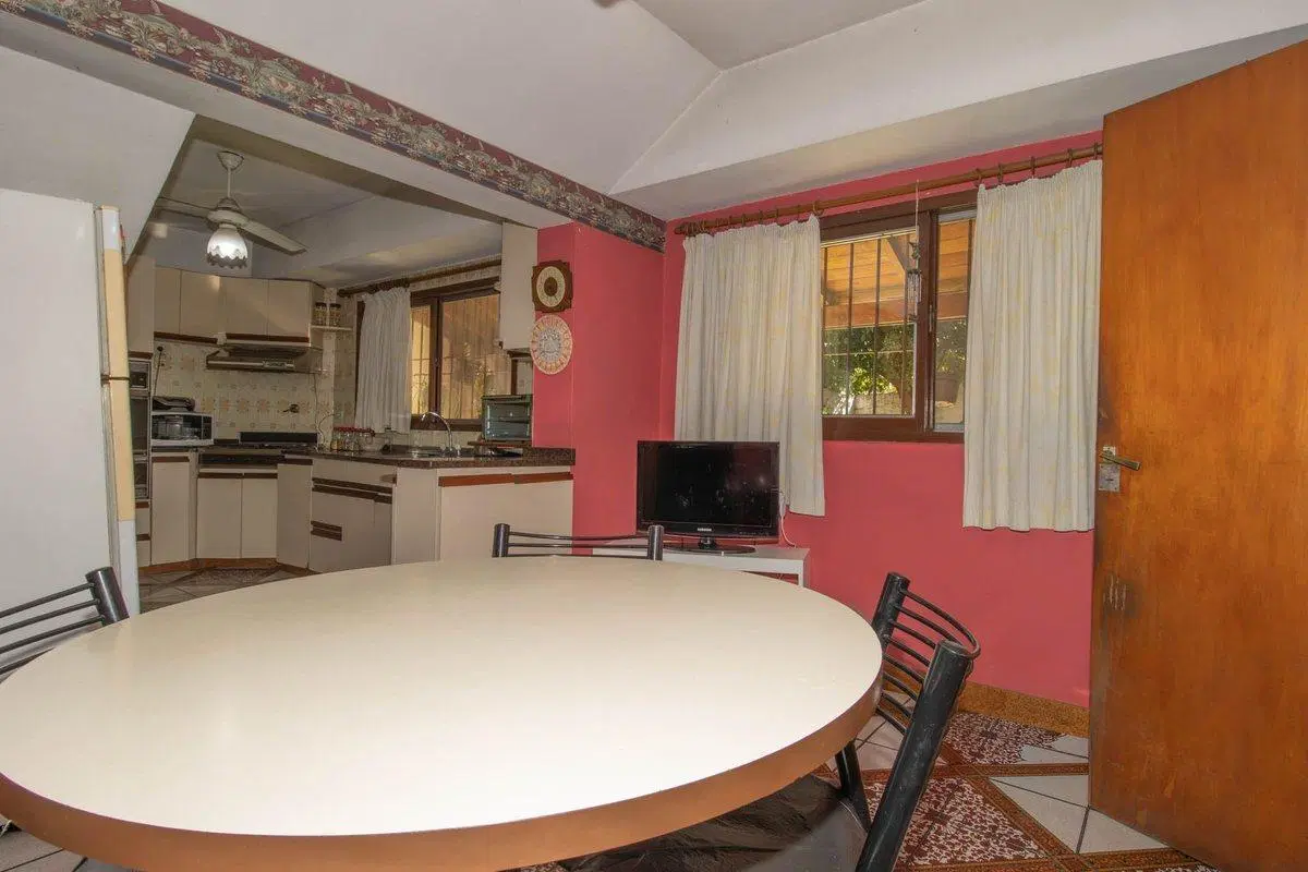 CASA EN VENTA VILLA MARTELLI CON COCHERA 2