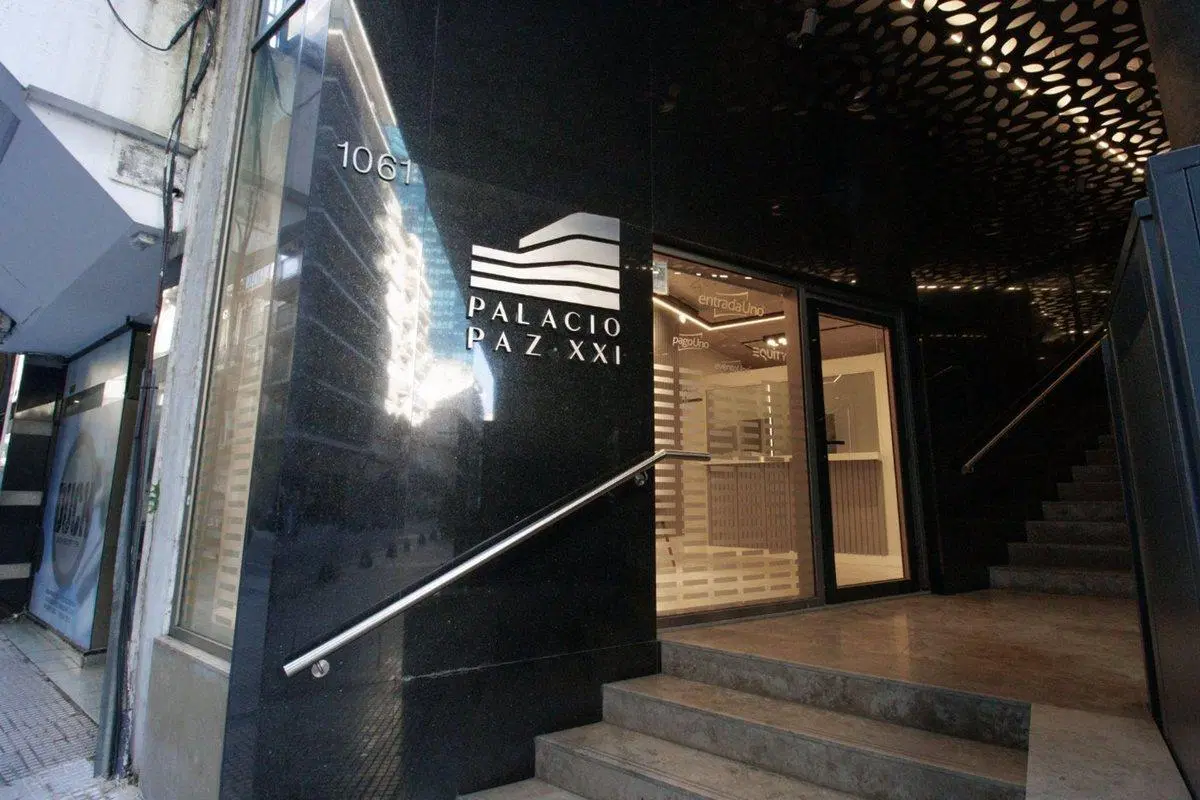 VENTA LOCAL COMERCIAL 4