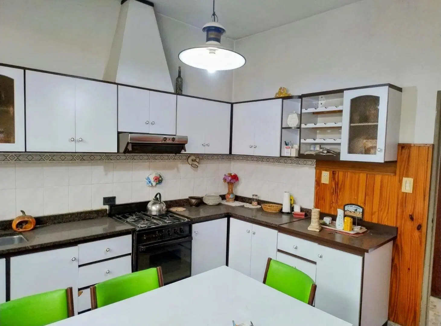 CASA EN LOTE PROPIO CON 3 PROPIEDADES  ENT. INDEP 4