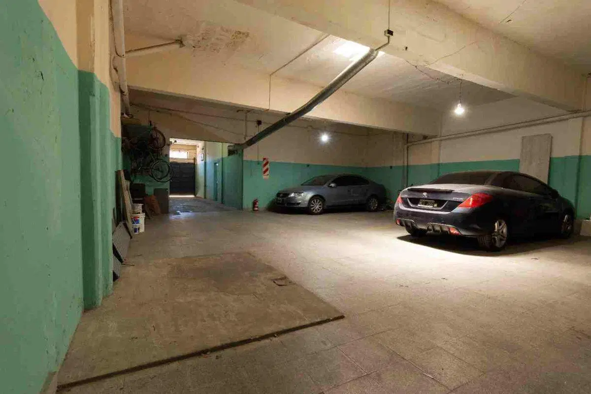 VENTA DEPOSITO EN RAMOS MEJIA 300MTS 3