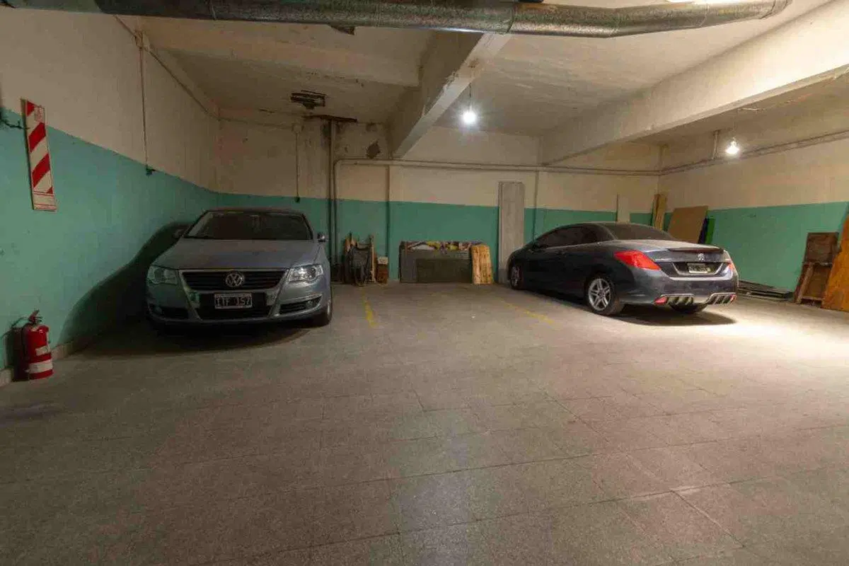 VENTA DEPOSITO EN RAMOS MEJIA 300MTS 8