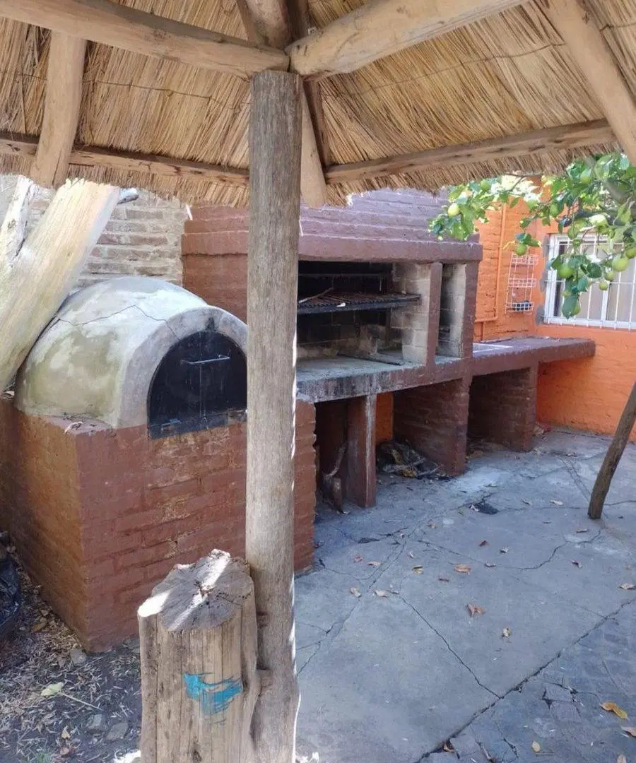 CASA QUINTA 4 AMB EN VENTA EN TORTUGUITAS 2