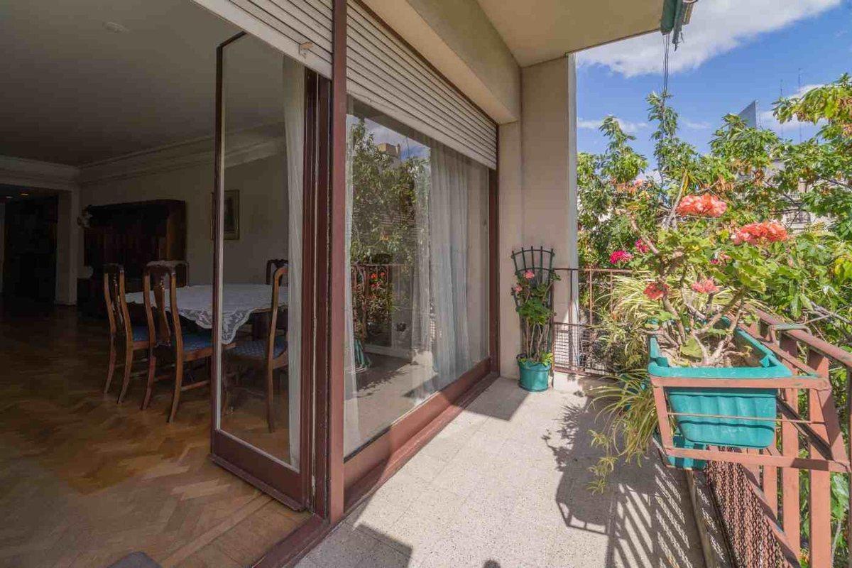 Foto de VENTA DEPARTAMENTO 4 AMB C/DEP COCHERA Y BAULERA, imagen 4
